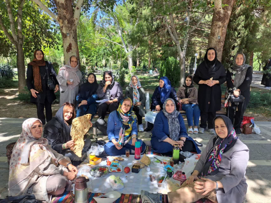 برگزاری جشنواره صبحانه سالم و ورزش های هوازی به مناسبت هفته سلامت و روز فشارخون و سلامت زنان