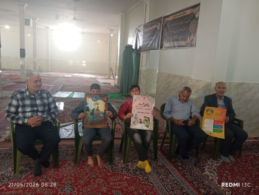 برپایی میز خدمت وآموزش گروهی  به مناسبت هفته سلامت و هفته جمعیت توسط بهورزان بهداشت بهاران