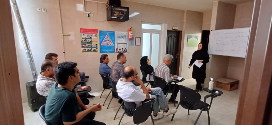 ✅ برگزاری جلسه آموزشی مبارزه با مصرف دخانیات ویژه صنف نانوایان مرکز خدمات جامع سلامت ۱۸ خواجو