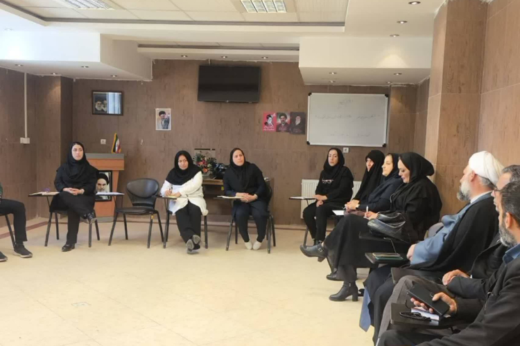 🔰برگزاری جلسه هیأت امنا در مرکز خدمات جامع سلامت  قهجاوستان