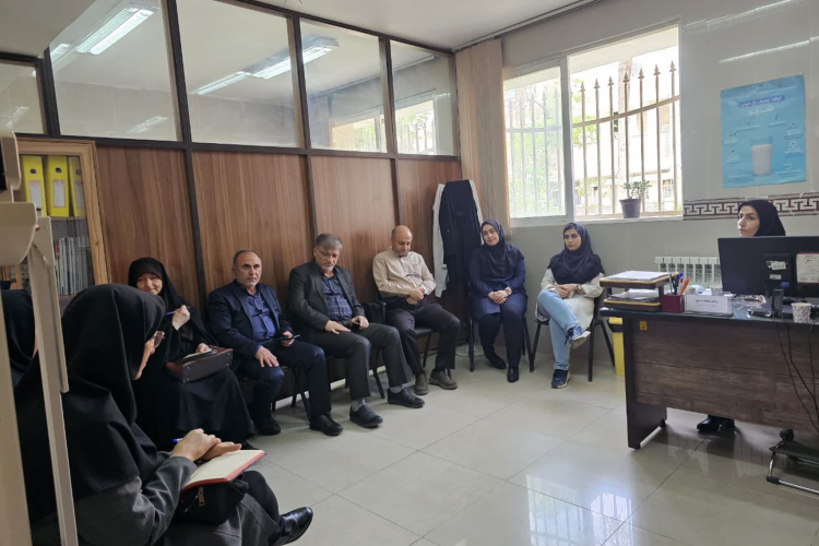 ✅برگزاری جلسه هیئت امنا در مرکز خدمات جامع سلامت  ابن سینا