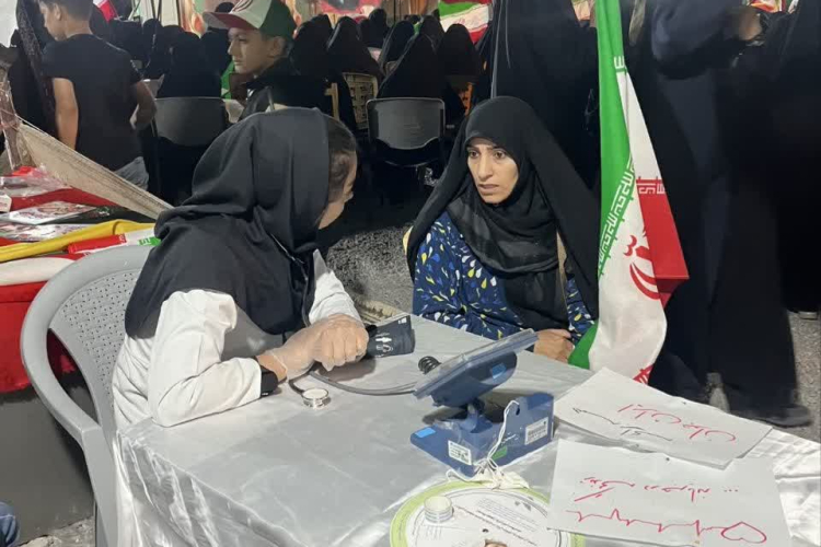 برگزاری میز خدمت به مناسبت هفته سلامت و هفته جمعیت خانه بهداشت دستجا