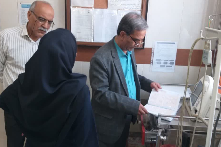 بازدید ریاست و معاون بهداشت مرکز بهداشت شماره یک اصفهان، از مرکز خدمات جامع سلامت شبانه‌روزی دستجا